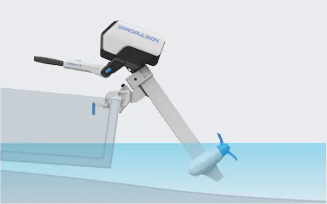 Silnik Spirit 2 pod kątem 45 stopni Silnik Spirit 2 pod kątem 45 stopni